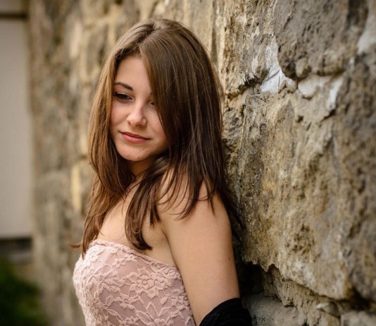 Russianbrides, Russianbrides.com, Russianbrides Reviews, Dating Review, Online Dating, Dating Online, Online Dating Review, First Date, Dating Tips, Offline Dating, Dating Advice, Dating Ideas, College Girls Online for Dating