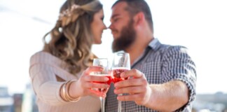 Easygoing Dating vs. Relationships, Couple, Love
