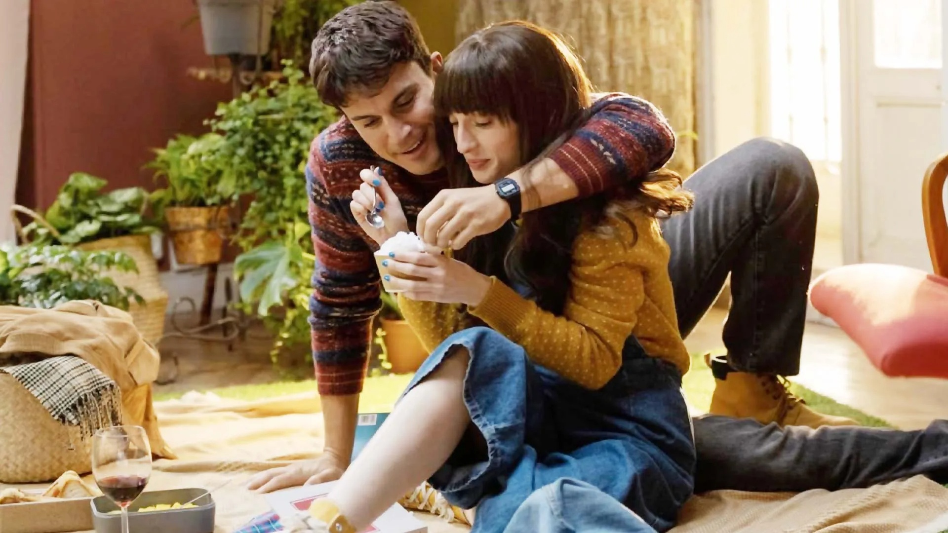 7 Subtle Signs Of Interest That You Might Be Missing